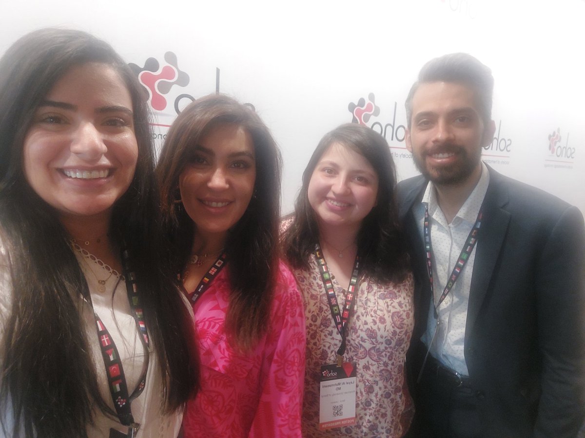 mona_hssn's tweet photo. Ladies and gentlemen your @AUBMC_Official  HemOnc fellows @SocietyofHemOnc 
 #SOHO22 @AliAtoui11 @Layalmahmasani @GhidAmhaz https://t.co/hanu2zqy6r