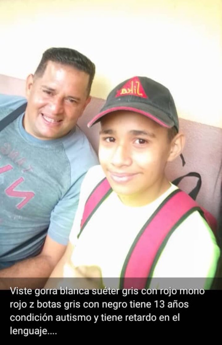 AlexaGomezDos's tweet photo. Ángel tiene 13 años , está diagnosticado con autismo y ayer cuando iba con su mamá a las terapias, abordó solo un autobús y se perdió.Esto fue por los lados de Catia. Su familia está desesperada por ubicarlo. Cualquier información dejo los datos de contacto. Gracias por sus RT’S https://t.co/BImvUysHm7