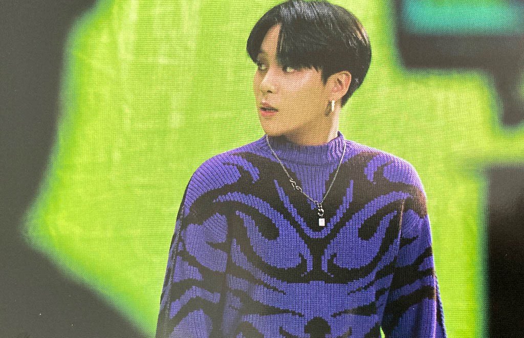 EBOYJONGHO's tweet photo. THIS JONGHO https://t.co/fzjLOKJ8CJ
