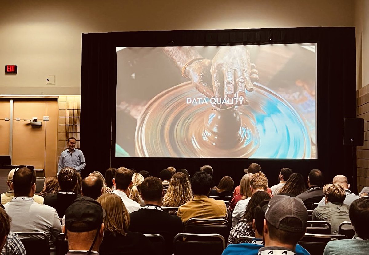 Thank you all who came to see <a href="/HarshvardhanKe8/">Harshvardhan Kedia</a> and me talk about why data quality is important and how to achieve it at #AU2022 yesterday. We had a blast and hope you did too🥳 Bom bom bom