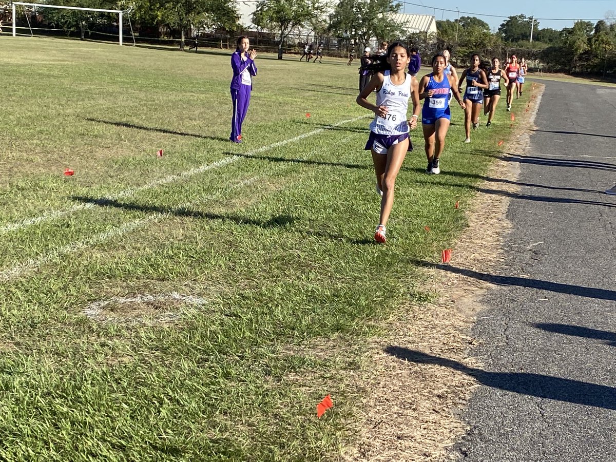 RPHS_GirlsXC's tweet image. #allittakesisallyougot #progressing #nicepace #staystrong I see you working Emilie!! Let’s Go!!! ⁦@RPHS_Panthers⁩ ⁦@RGAPMobileLive⁩ ⁦@FBISDAthletics⁩