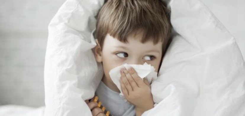 "د.سعيد دلقم": 

 الإنفلونزا الموسمية تستمر من 3 إلى 10 أيام، ولا فرق بين أعراضها وأعراض #كورونا.

 #السناب