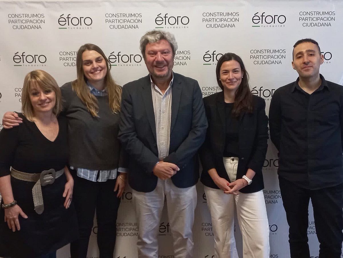 FundacionEforo's tweet photo. III CONGRESO NACIONAL DE ESTUDIOS DE ADMINISTRACIÓN PÚBLICA 🏛 “Transformaciones en la Administración Pública ante la nueva complejidad”

Desde Éforo participamos presentando nuestras iniciativas #CiudadAuditada y  #ÉforoData ✔️

¡Gracias @AAEAPok por la invitación! https://t.co/GRLncm05Va