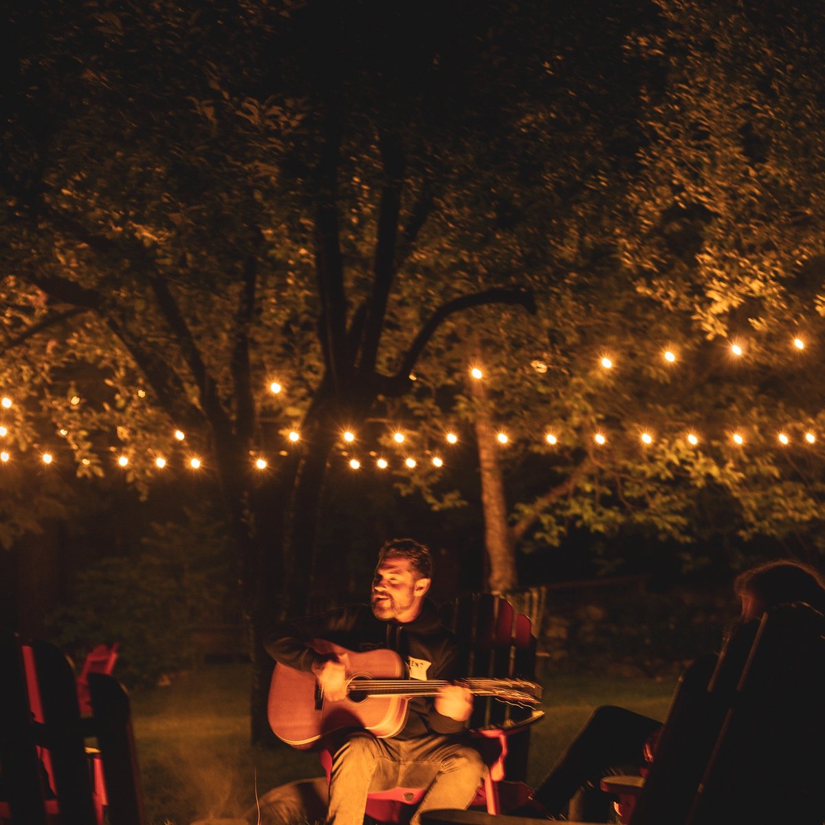 LureResort's tweet photo. Something about fall nights spent under the stars in the Lost Sierra. Tag your crew in the comments ⬇️

#LureResort #LureLife #LostSierra #adventuredestination #getaway #cabincamping #campfire #fallplans #vacationstay #northerncalifornia #destination #adventure #goldrush https://t.co/Bnu9EUrIOj