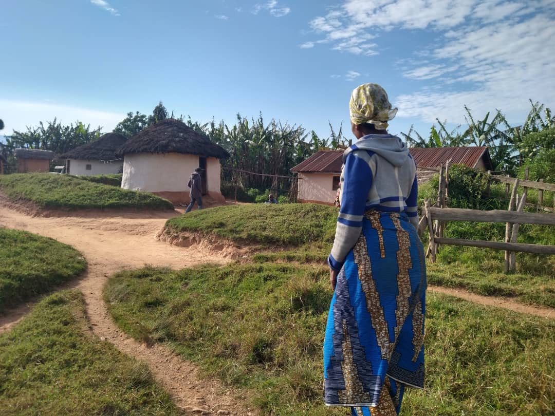 LSRukundwa's tweet photo. Women are the backbone of any family, they are carriers of traditions, knowledge &amp; community pride. In Minembwe they are part of our university's community vision. Plz SAY NO to forced/ early marriages of our girls that kill their future, our future. Join to educate 1. https://t.co/xDUzP6DJHD