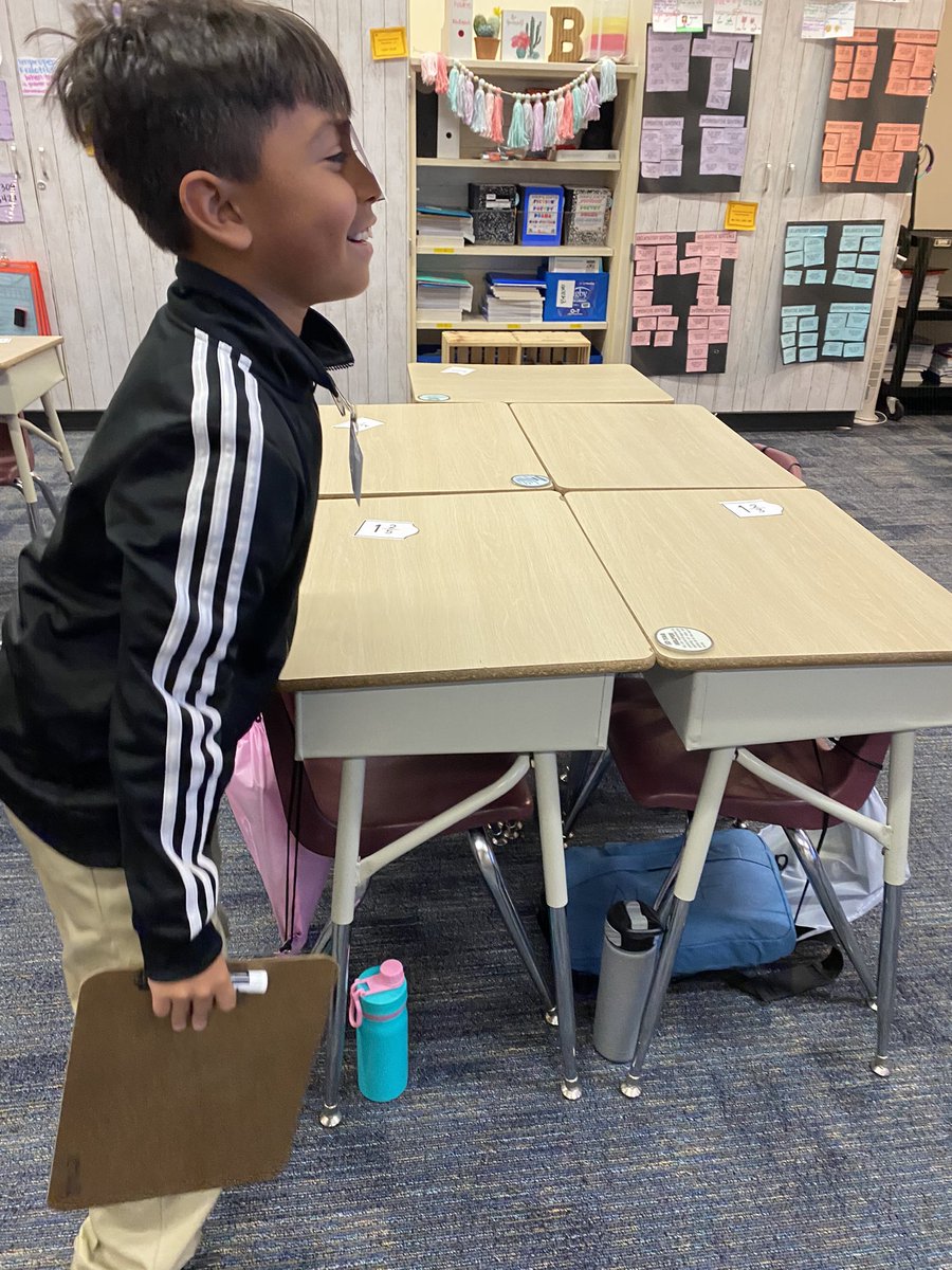 lobravo1's tweet photo. A quick review game of Who Nose  👃🏾 How to Convert Fractions!  😆 @ExplorersCol #4thgradeDual https://t.co/114ljEe1ho
