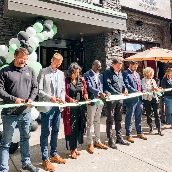 IndyChamber's tweet photo. Congratulations to #IndyChamberMember, @COhatchLife, on its grand opening and ribbon cutting! The newest @circlecentre location brings a new kind of work and social space to the heart of #DowntownIndy.

Check them out: https://t.co/odb4E3FmJR

#IndyChamber #ICMemberNews #COhatch https://t.co/5LvjfFmacO