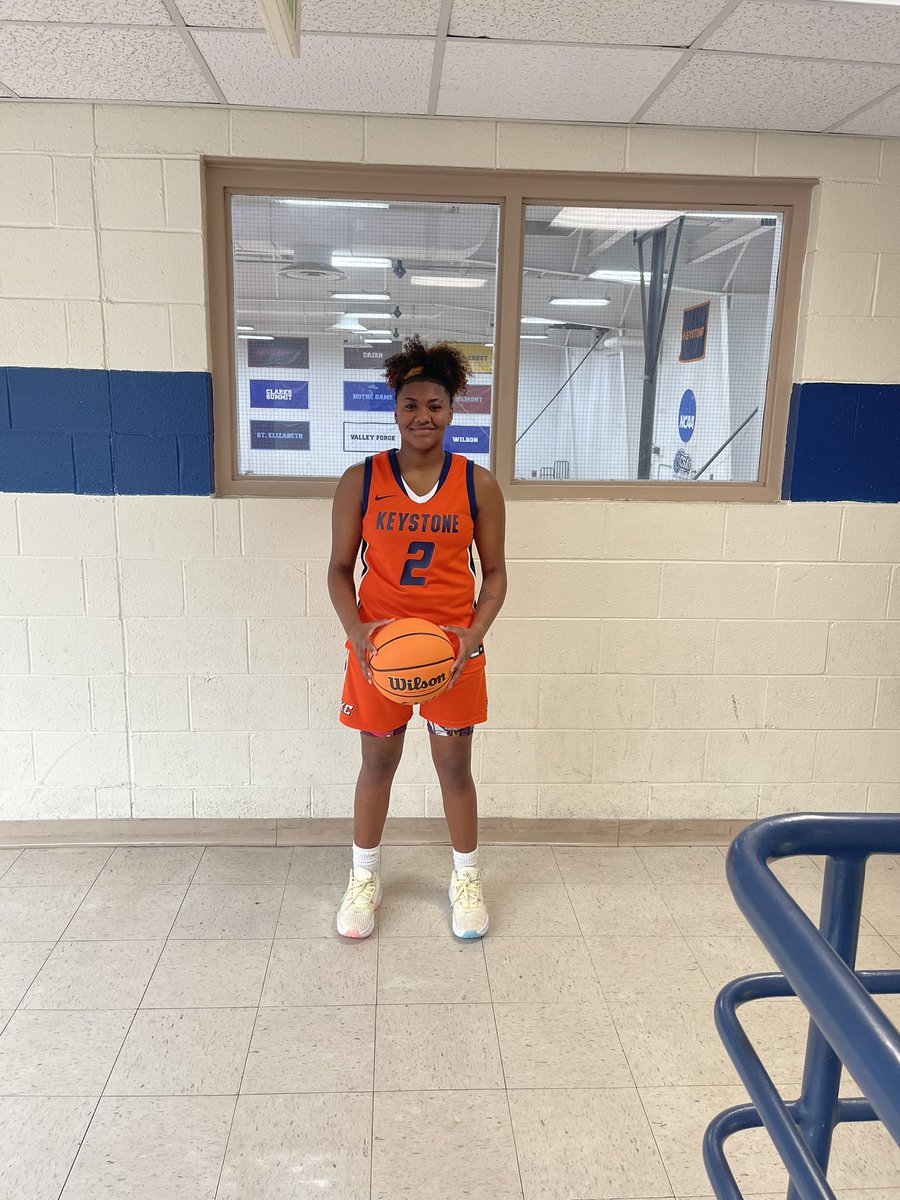 I’m blessed to receive my third offer to play at keystone. Thanks to coach AL Berger and the girls for the awesome visit!! <a href="/KeystoneWBB/">Keystone College Women's Basketball</a> <a href="/ALBerger8/">Coach Al Berger 🍔</a>