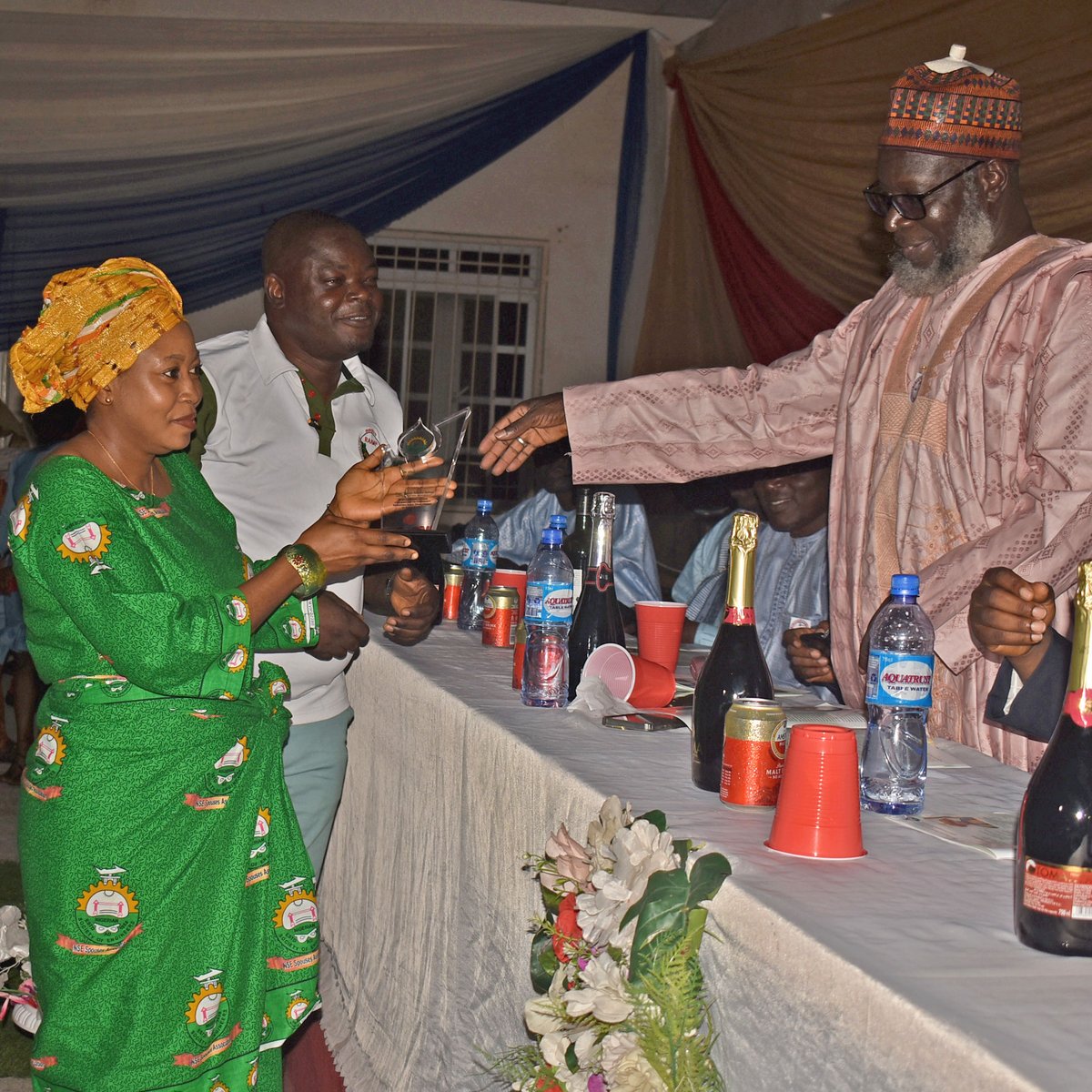 BenueRaamp's tweet photo. "Congratulations, SPC!" from all of us at Benue RAAMP, on your Award of Professional Excellence in recognition of your contribution to Community Infrastructural Development in Benue State; at the Grand Finale of the NSE Makurdi Branch Engineering Week.
#BENUERAAMP #RURALACCESS https://t.co/tLTwPMOUak