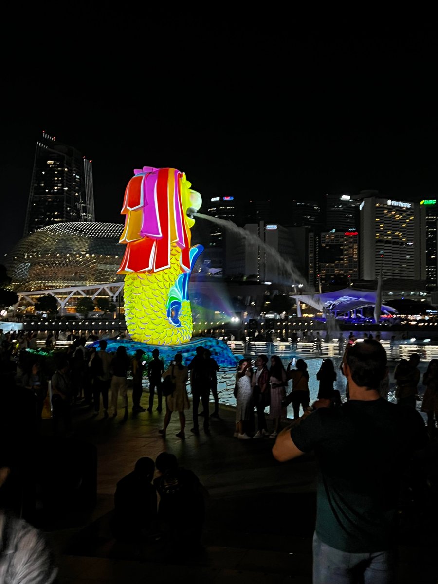 PhysicalAF's tweet photo. Getting ready for our launch by meeting partners at TOKEN2049! Not long left until we start announcing our partnerships! 👀 

Retweet and like if you’re excited 🔥

#TOKEN2049 #Crypto #NFTFam #PhysicalAF https://t.co/zt9spnmnIx