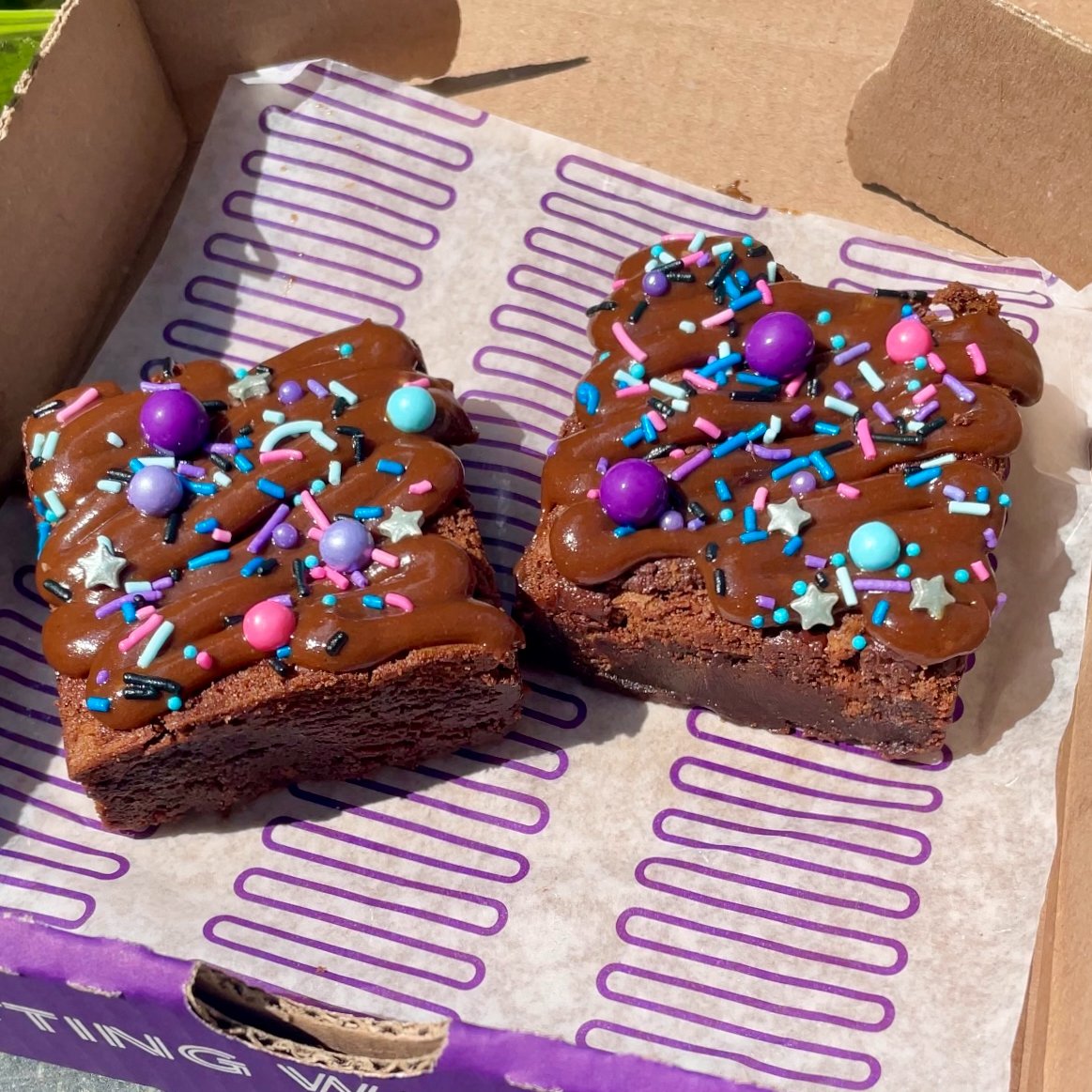 our Chocolate Chip Brownie is coming for its main character moment Loaded Brownies are $4 all weekend when you order in the Insomnia Cookies App. download the App here ➡️ qrco.de/bcrIbT