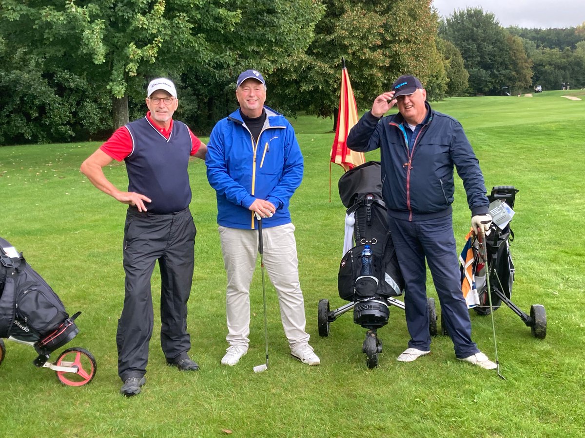 BOBB Golfdag groot succes. Een nieuwe traditie. Dank aan de organisatoren Monique Heij Rob Bender Hans Wijnen. Tot volgend jaar !