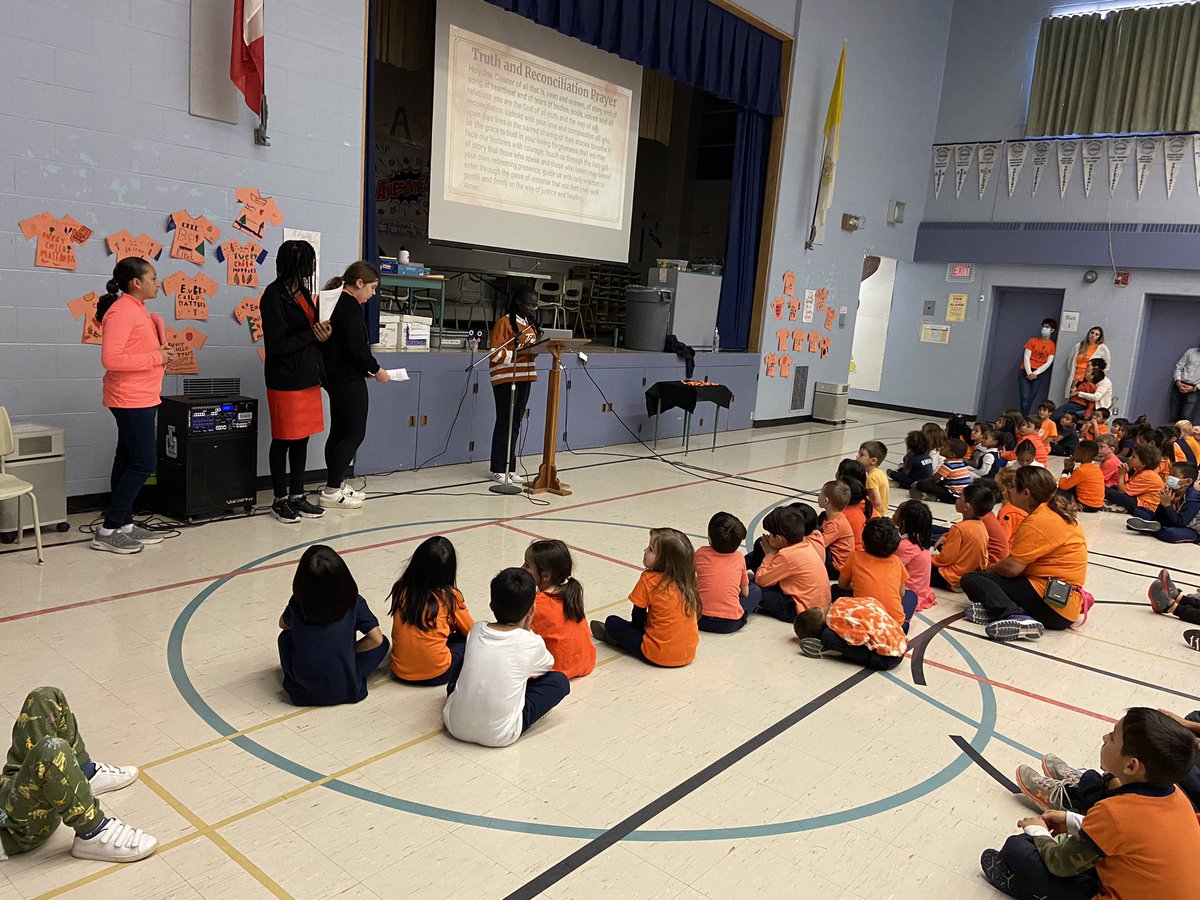 St. Elizabeth Catholic School tweet media