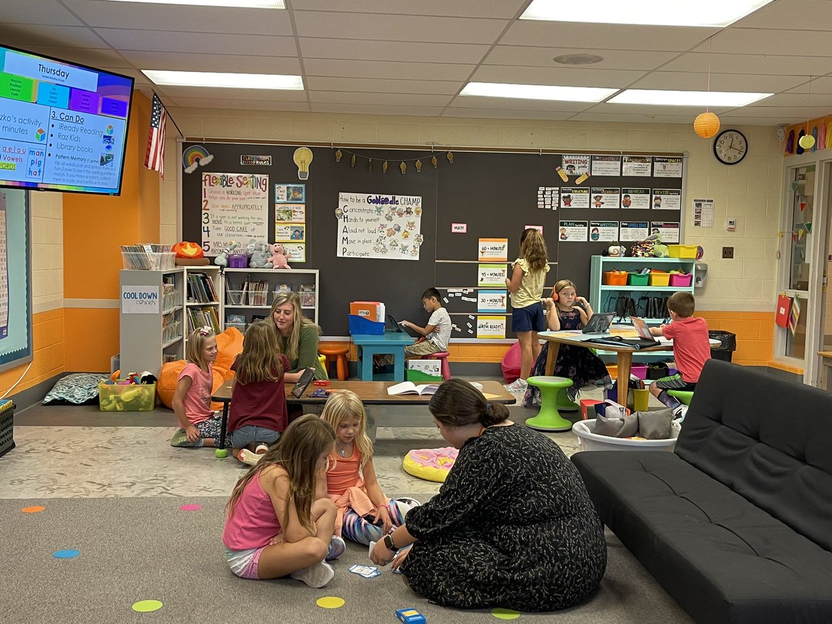 Our class has really enjoyed having two student teachers from Messiah College join us on Tuesdays and Thursdays! Students were enjoying some word work games with them here!