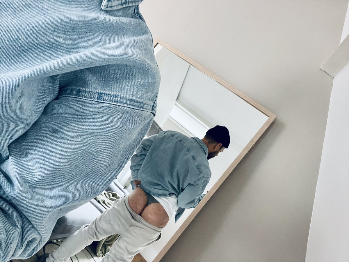 yourfaveholenl's tweet photo. https://t.co/DgM5FciiE7