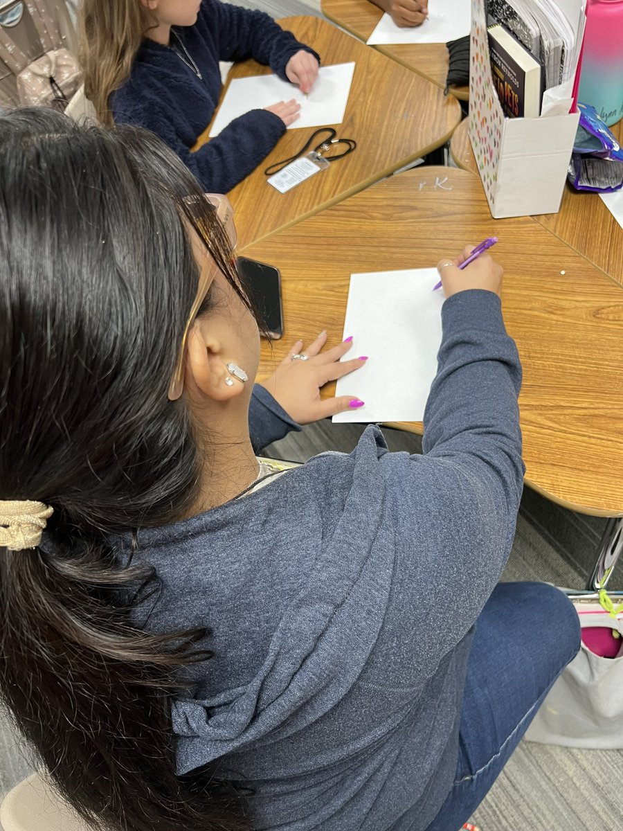 MsBetancourt5th's tweet photo. 5th graders started their connections project with The Year of the Dog and Mulan. #MPEpanthers @MPElemSchool @mrs_lidiapatino https://t.co/qLWe3DGKRd
