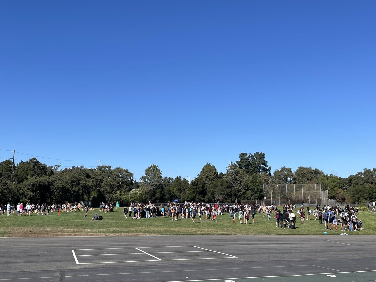 Awesome color run today <a href="/WalnutCreekIS/">Walnut Creek Intermediate School</a> honoring our beloved Ms Freed
