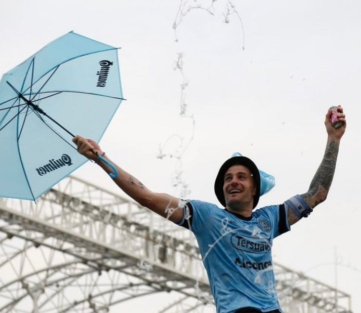 #Belgrano | Pablo Vegetti en #Sucesosdeportivos 

🗣️ "La palabra ídolo es muy fuerte, considero que si perduro en el club, la figura se puede acrecentar. Lo pondré en la balanza a la hora de tomar alguna decisión."
