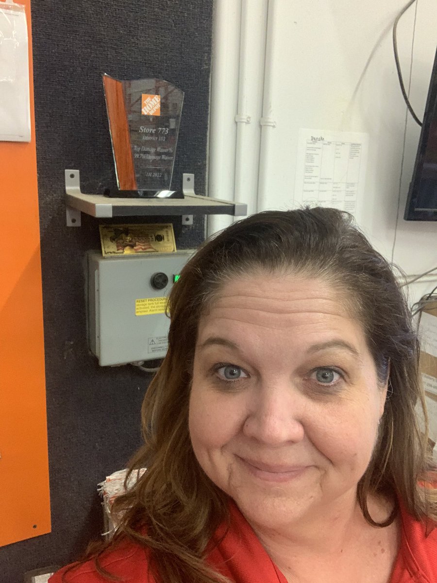 sarahmeyerTN's tweet photo. Number one in the South Atlantic Region for Damage Waiver Protection for my Tool Rental Center at store 0773! Super proud of my team! 🧡 https://t.co/Z5GfpoKgls