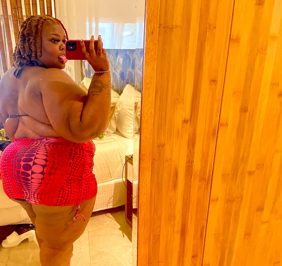 Callmemufff's tweet photo. Rule #22 : Double the cockiness 🫶🏾 #realheavy #birthdaygirl 🥳 #22 https://t.co/QRpbuw10Vt