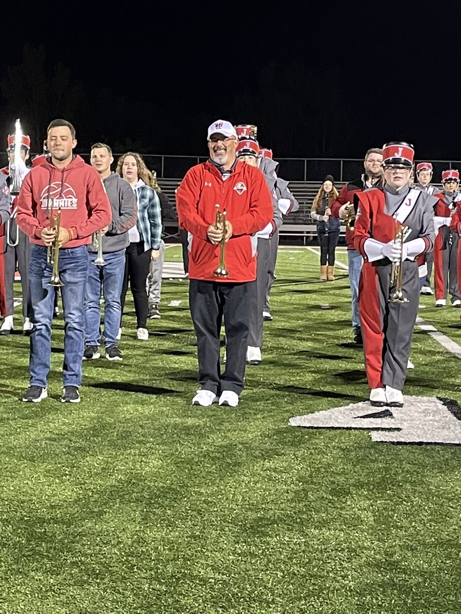 JHSBigRedBand's tweet photo. Mr. Z still has it! #oldmandancing #alumninight https://t.co/ywsMD1wSlQ