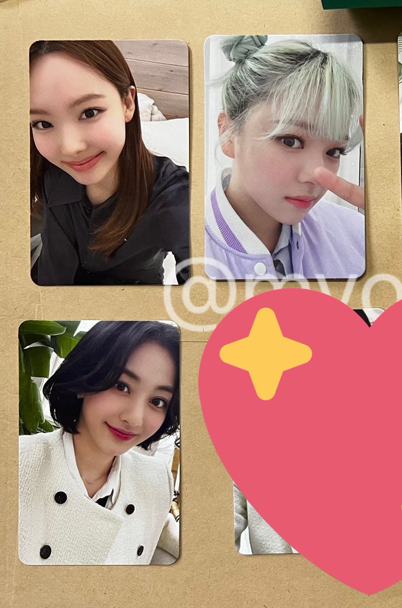 jybuys's tweet photo. wtb lfs ph 

Nayeon Jeongyeon Jihyo green project pcs ver a &amp; b 
-can payo https://t.co/w86ZnvOvnx