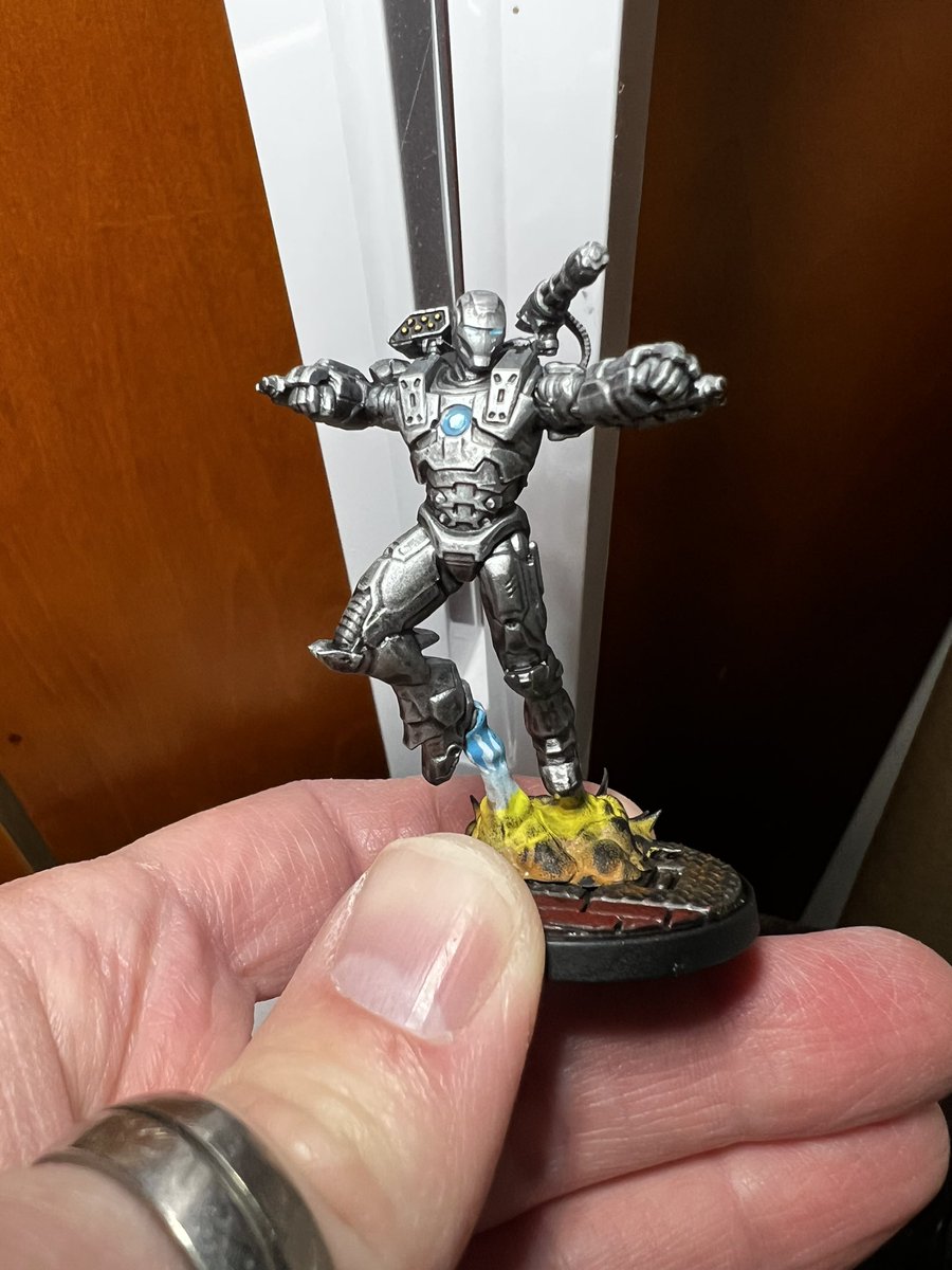 Neosmitty's tweet photo. @brushwizard Just finished up Warmachine. Working on some Star Wars Legion and Iron Man next. https://t.co/YER5hxALCI
