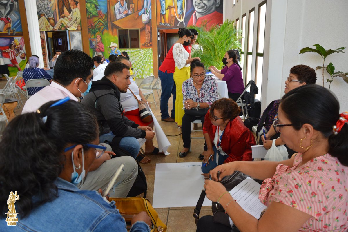 PJEsteli's tweet photo. 1/1 La Magistrada Presidenta del Tribunal de Apelaciones de #Esteli, Dra. Blanca Sobeida Espinoza, participó en el II Foro Regional de la Red de Gestores de la Información promoviendo la investigación, innovación y nuevos conocimientos para el fomento de la economía creativa. https://t.co/E8POk6lm6A