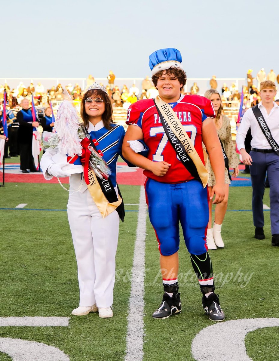 CONGRATULATIONS Lily Woodford and Connor Fee, two outstanding Band members on being crowned this years Homecoming Queen and King!!! #LVBands #ValleyFamily #EyesWithPride