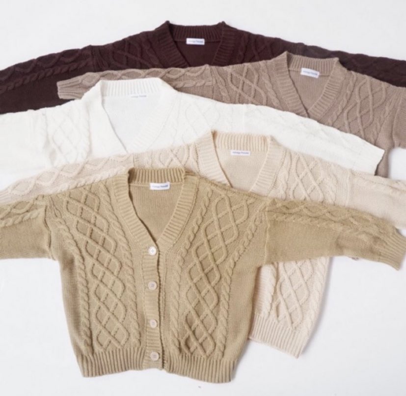belanjaxoxo's tweet photo. ✨Rekomendasi Cardigan Knit Nyaman✨

1: https://t.co/adGFpuCEA3
2: https://t.co/rSsm7TIrIX
3: https://t.co/Oi4h3ShKUs 
4: https://t.co/prHbCkgTSs 

Rizky Billar Chandra Liow Regi Datau Bijak Jejak Digital Leslar The Script Denise KDRT Gaji Shopee Haul  #racunshopee  #shopee https://t.co/Hjd0ruy7NY