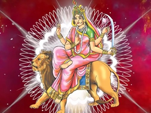 On the 6th day of Navratri Maa Katyayani is worshipped. Maa Parvati took this form to kill the Mahishasura. This form is considered quite violent and hence, Maa Katyayani is also known as the warrior goddess. She is also known as Mahishasurmardini.

जय माता दी 🙏🌺
#navratri2020