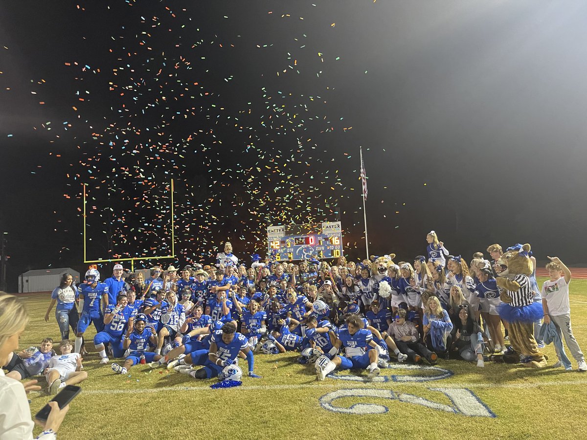 Buna_HS's tweet photo. This is how the Cougars do it 42 - 16 Cougars whoop up on those Wildcats https://t.co/ngqgmpI2sw