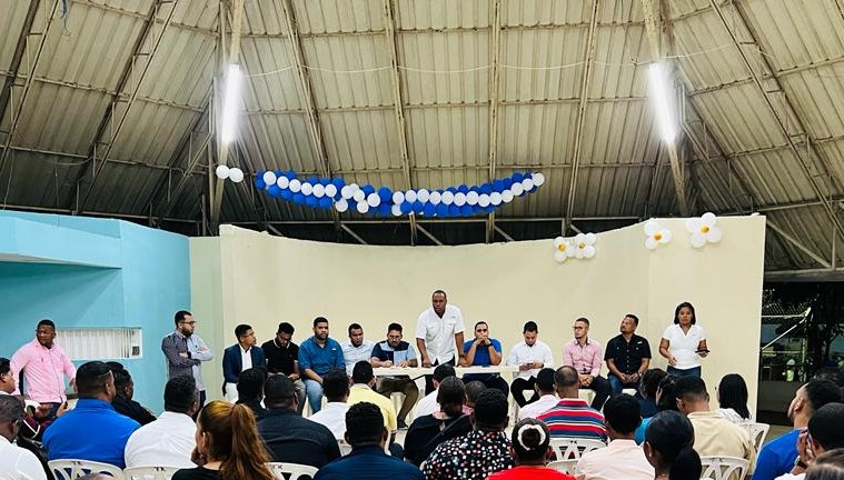 nuriapiera's tweet photo. Adán Peguero busca imponer “títeres” en dirección municipal de SDE, dicen dirigentes del PRM https://t.co/EtlHDK3WRc #NDigital https://t.co/HoJHDWJE3X