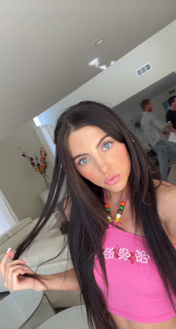 TW Pornstars - Theodora Day. Twitter. miss me? 💖. 10:43 PM - 30 Sep 2022