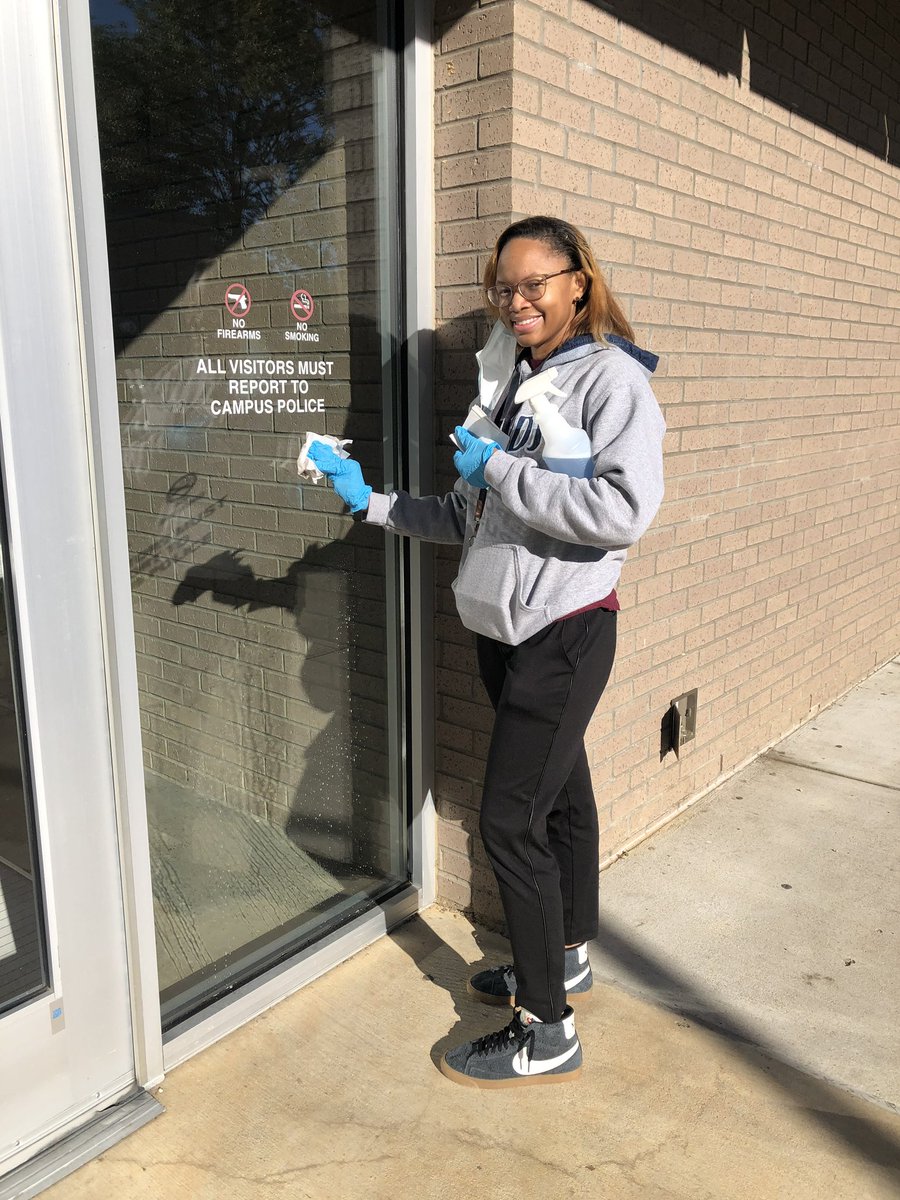 Dr_PMcClellan's tweet photo. Hinds Cares About Hinds Day #JATC https://t.co/NgE97yuX9w
