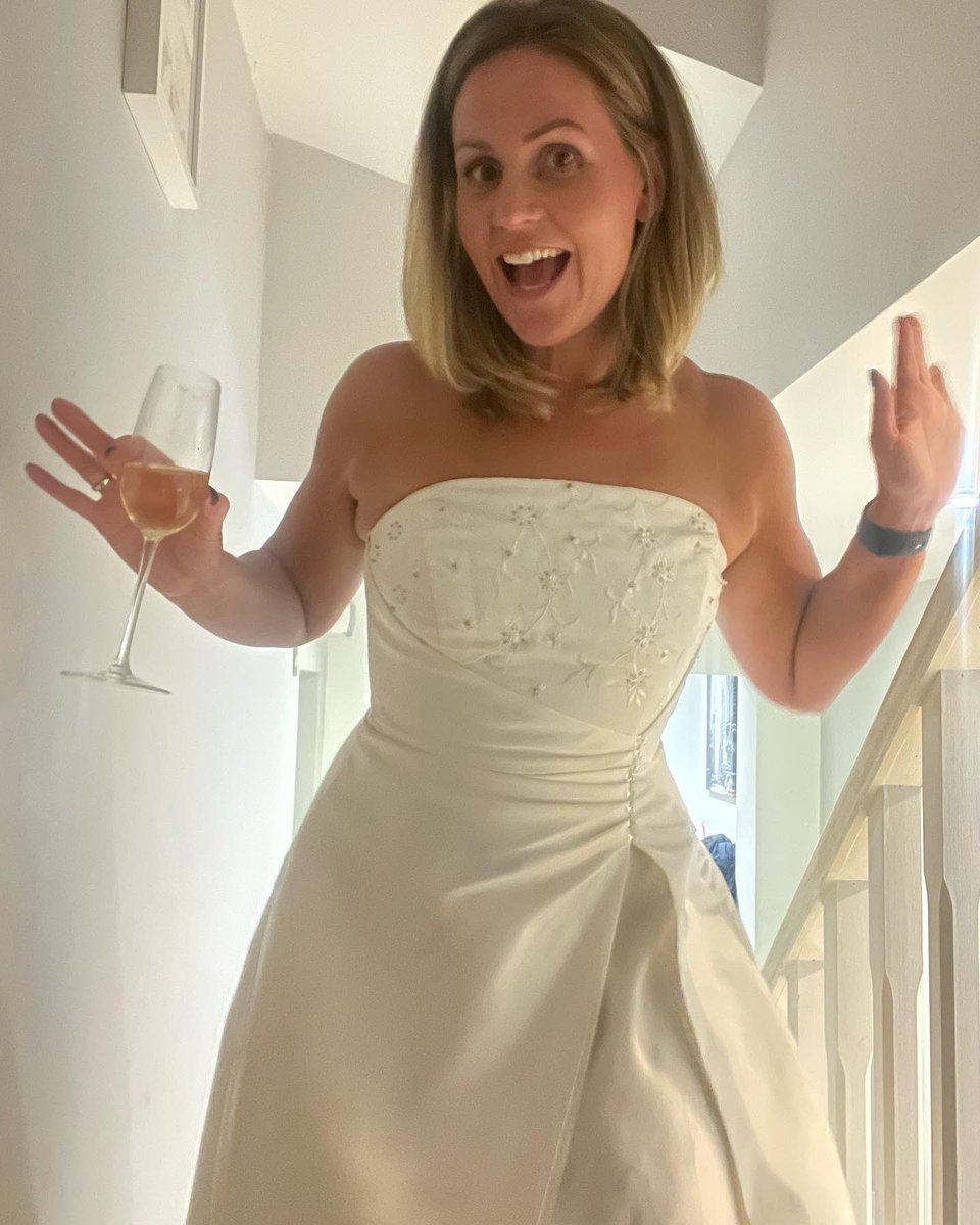 michelle_cb's tweet photo. The annual wedding dress try-on!!! It still fits! #chapter16 #16years3children #stillfeelsgoodtowear @Barrett01Robert https://t.co/iPj3nqrmV2