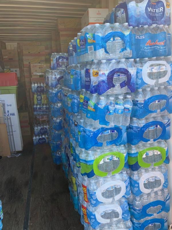OLMC Catholic School (@olmc_school) on Twitter photo Thank you OLMC Community! With your help, the SLT team delivered more than 5,000 bottles to Paz de Cristo Community Center and <a href="/SVdP/">The Society of St. Vincent de Paul - Phoenix</a> to help get them to those who need them most. Thank you OLMC Community! With your help, the SLT team delivered more than 5,000 bottles to Paz de Cristo Community Center and <a href="/SVdP/">The Society of St. Vincent de Paul - Phoenix</a> to help get them to those who need them most.