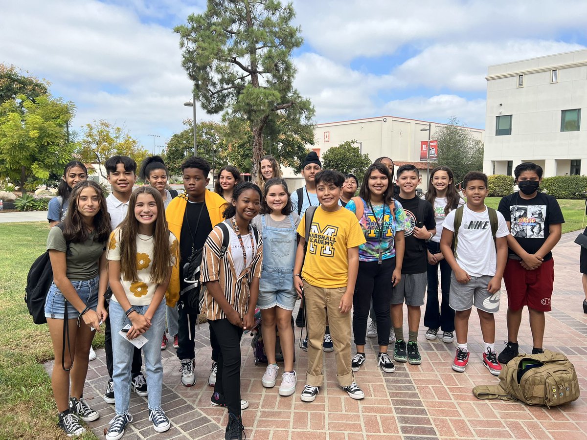 Gala Merhi tweet media