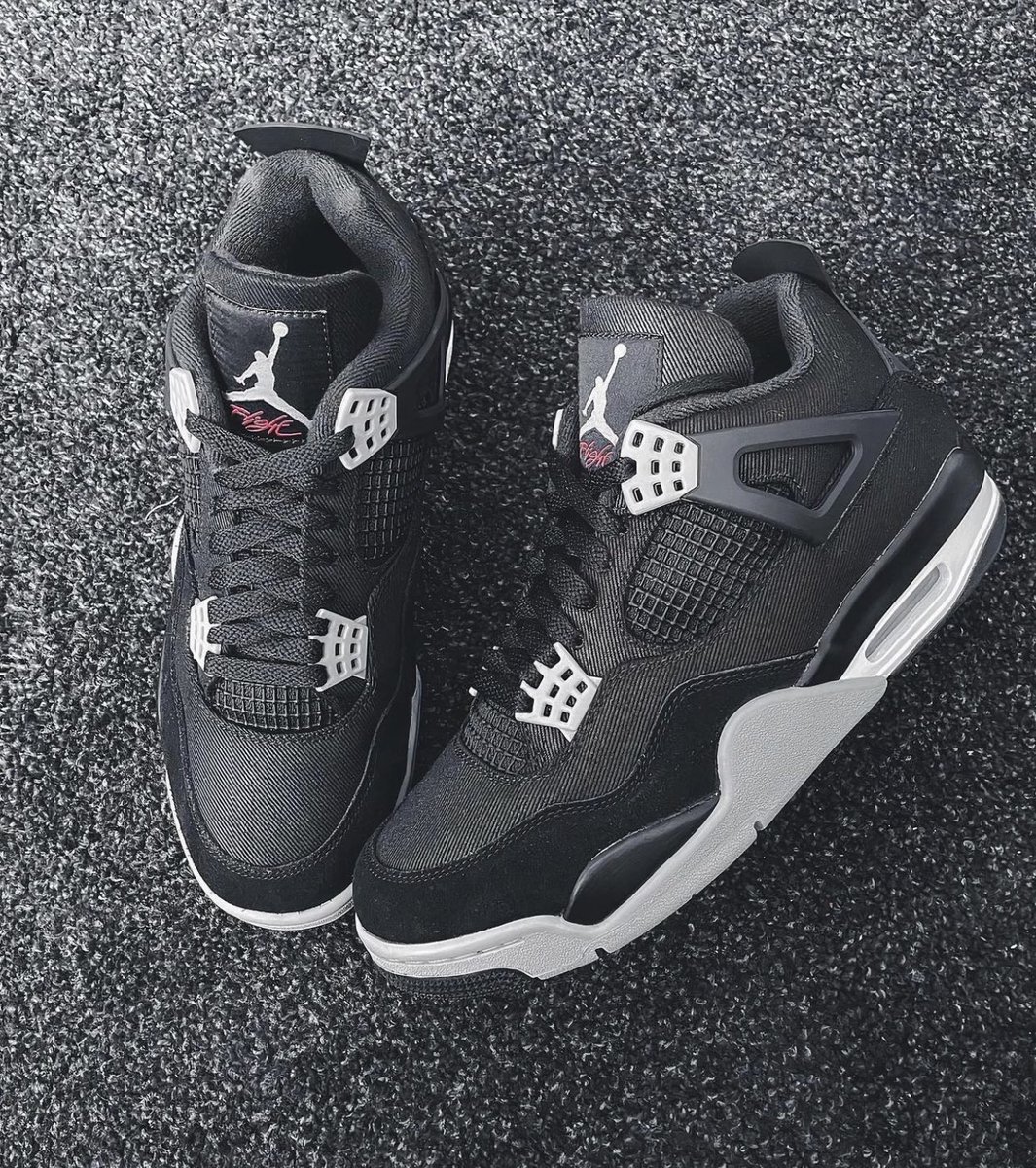 JustFreshKicks's tweet photo. The Air Jordan 4 Retro SE “Black Canvas” releases tomorrow 🖤 

Links => https://t.co/kLD7fjHsEs https://t.co/ngVDFdA8N1
