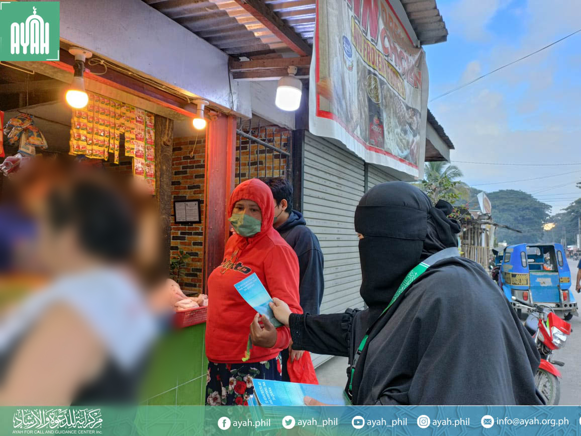 ayah_phil's tweet photo. Market Dawah conducted by Ayah women dawah team Phase1 east Doña Soledad,  General Santos City

#Ayahwomen
#Ayahfordawah
#AyahGensan
#SpreadthemessageofISLAM https://t.co/zHyrTCLBCe