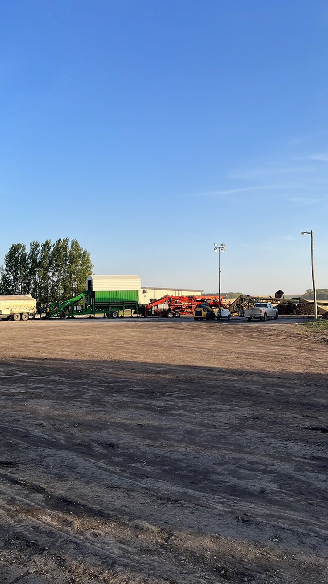 Last set up. On the home stretch.