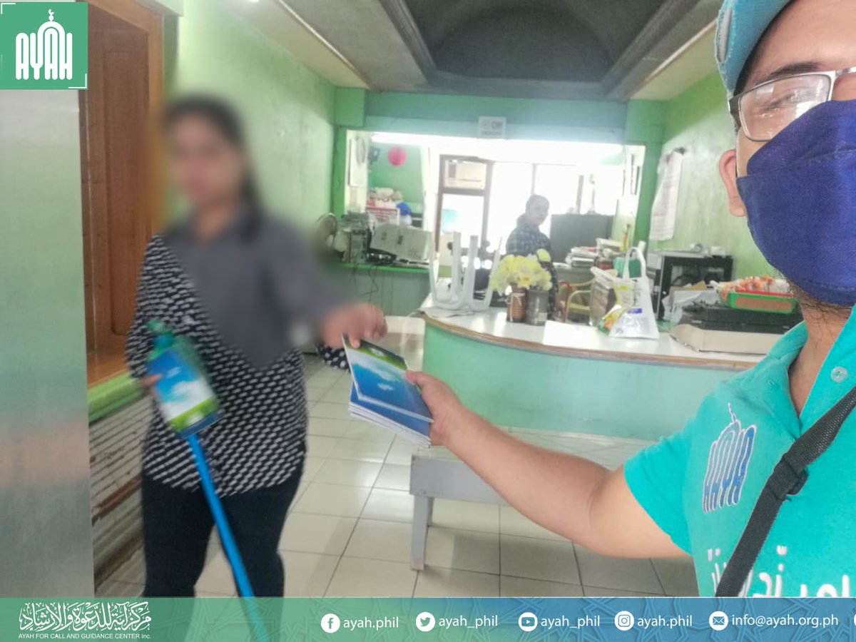 ayah_phil's tweet photo. Establishment Dawah conducted by Ayah dawah team at Fitmart,  General Santos City

#Ayah
#Ayahfordawah
#AyahGensan
#spreadthemessageofislam https://t.co/FOrYGDeJXv