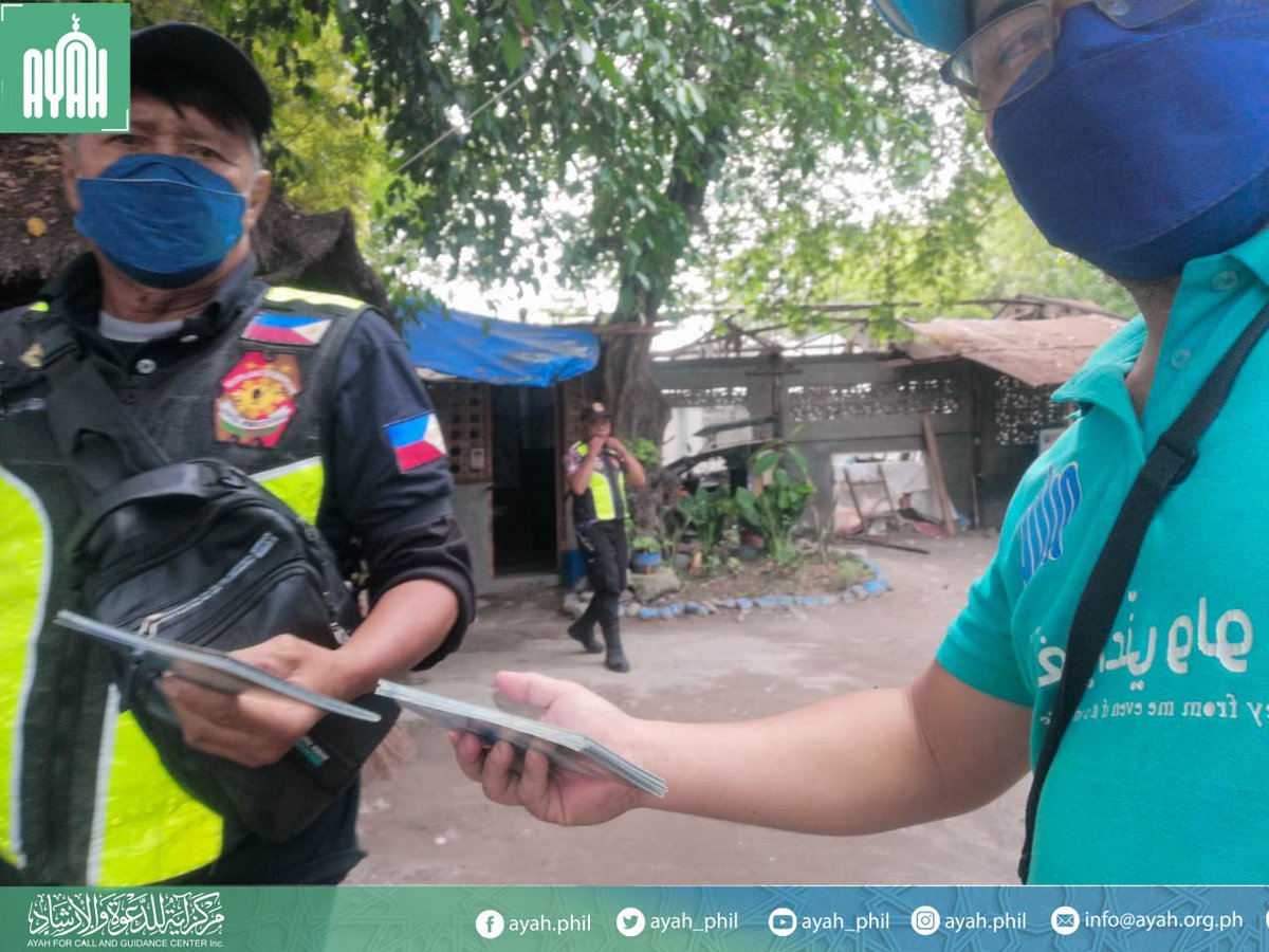 ayah_phil's tweet photo. Establishment Dawah conducted by Ayah dawah team at Police Station 1,  General Santos City

#Ayah
#Ayahfordawah
#AyahGensan
#spreadthemessageofislam https://t.co/iOdjI7L39y