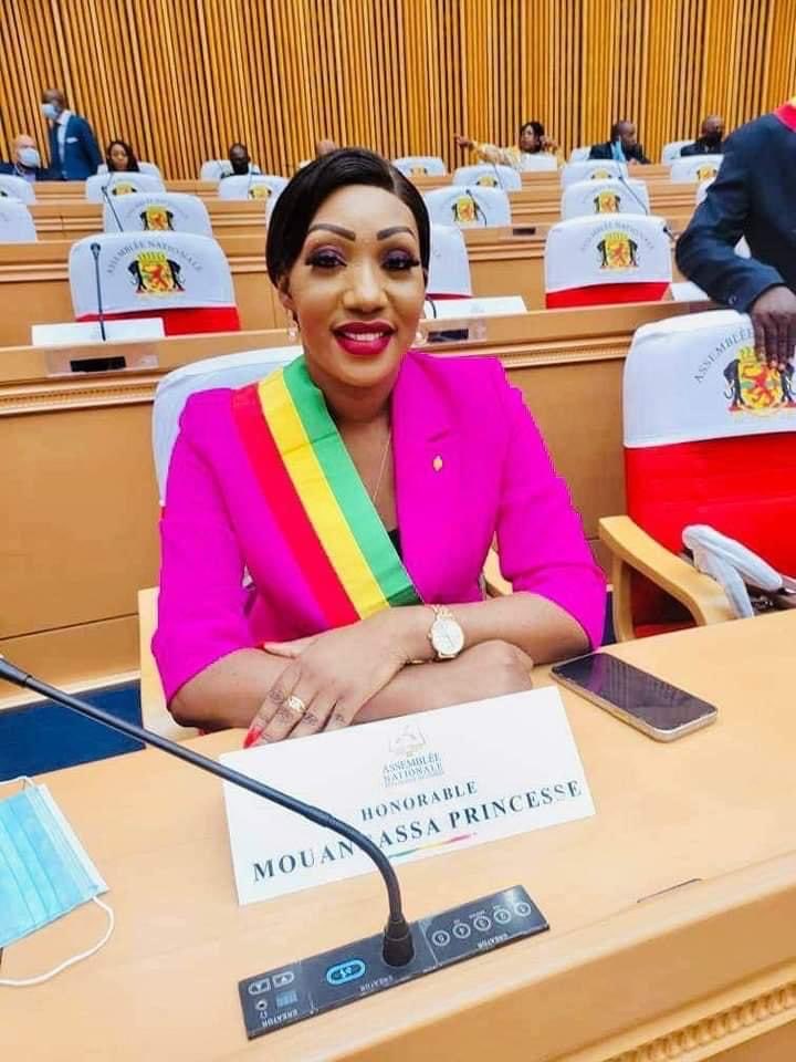 AMobebissi's tweet photo. Le Congo que nous voulons : Mouangassa quitte l’assemblée nationale après un contentieux électoral. https://t.co/HWOf4mymx6