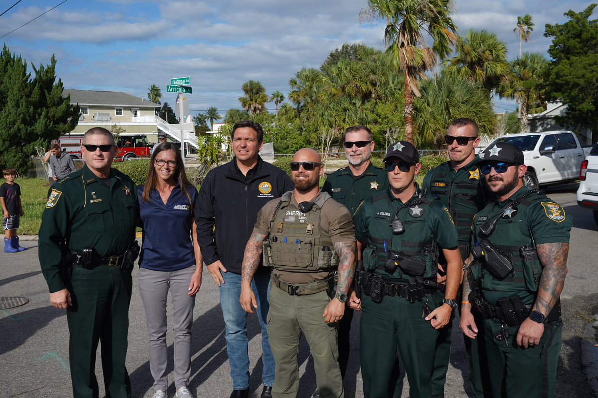 GovRonDeSantis's tweet photo. I was on the ground today with folks in the St. Augustine area assessing the damage from #HurricaneIan.
 
We are working hard to get Florida back on its feet. https://t.co/8yX7mwpn9g