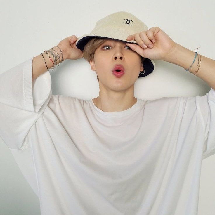 fleursgoogie's tweet photo. packs que eu fiz para o aniversário do jimin - a thread. https://t.co/EvCmQcUA67