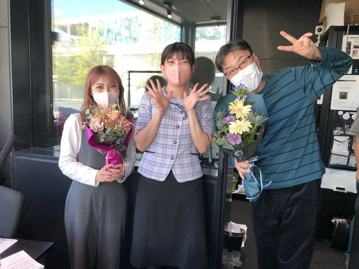 エルピーガスとリフォームの専門店「えびすや」の橋本睦さんがスタジオに来てくれました！
10月8日(土)午前10時から、山口市小郡のタカラスタンダード山口ショールーム で、
   えびすや「水廻り相談会・ガス機器体験会」を開催‼︎
ぜひお越しくださいね！
※事前予約が必要です
(問)0120-22-0804