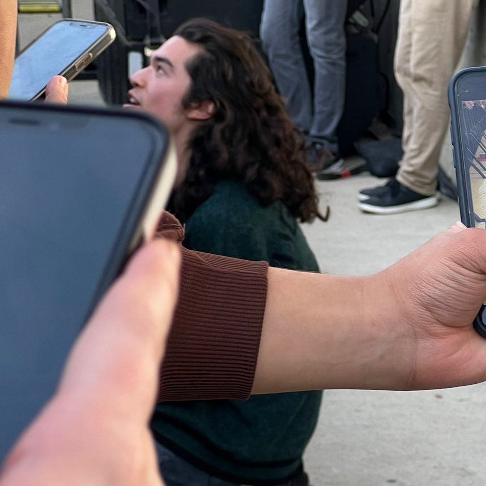 conan gray doing the design for a tattoo on a fa, i'm crying!☹️💕💕