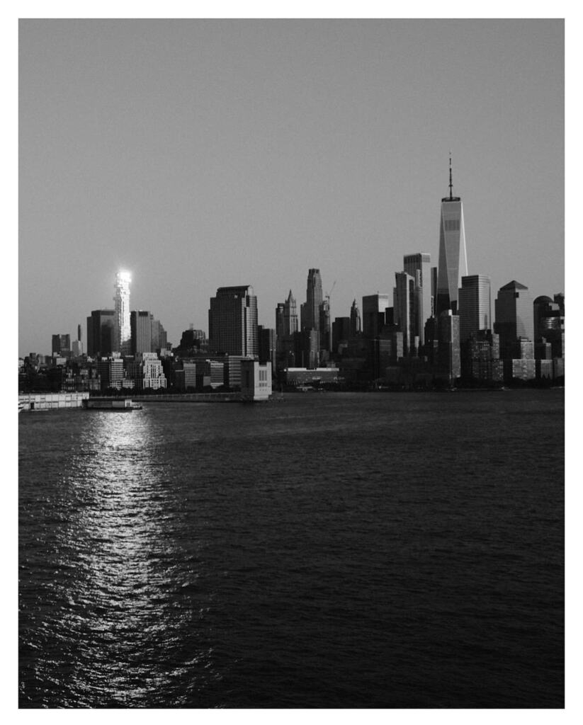 maclambert2's tweet photo. Spotlight on New York. #nyc #worldtradecenter #bwphotography #travel #instagram #photooftheday #picoftheday #photo #moment #instadaily #kelbyonepics #smugmug #fuji #fujifilm #fujilove #fujifilm_street #fujixlovers #_fujilove #myfujilove #fujifilm_global … https://t.co/2KcIsUXtph https://t.co/HOdp2a1TgK