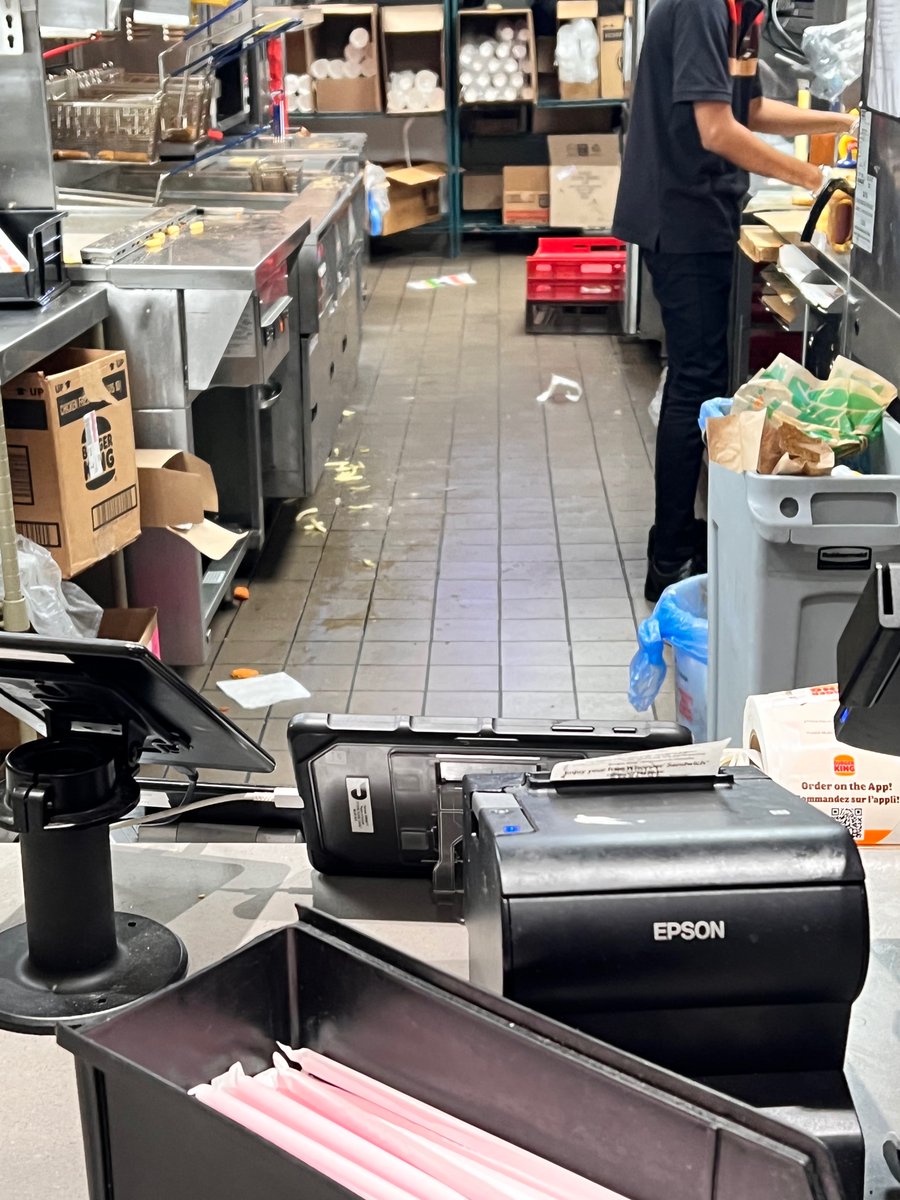 @BurgerKingCAN I don’t leave many, if any, negative reviews but this BK location is just bad. Dirtiest location I have ever seen with fries, nuggets, sauces , grease all over the floors and workstations. Won’t be back.
10520 yonge at
Richmond hill Ontario